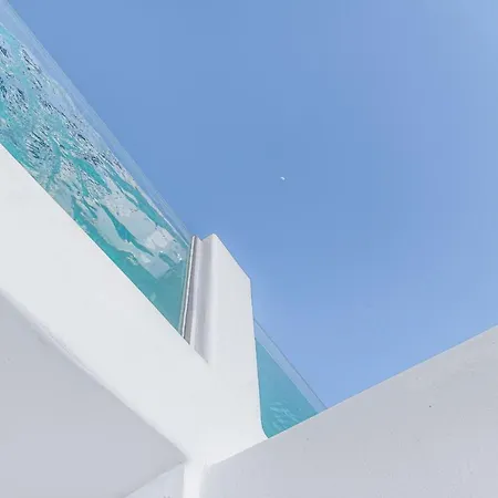 ホテル Tagoo Black Mykonos 4*