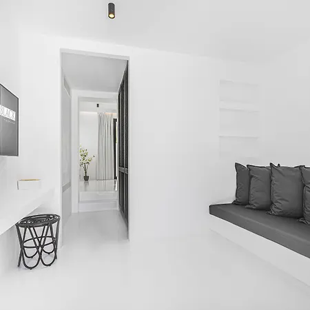 ホテル Tagoo Black Mykonos 4*