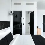 فندق Tagoo Black Mykonos