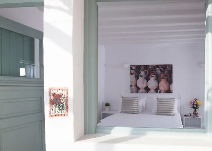 Hotel Tagoo Black Mykonos 4*