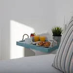 מלון Tagoo Black Mykonos 4*